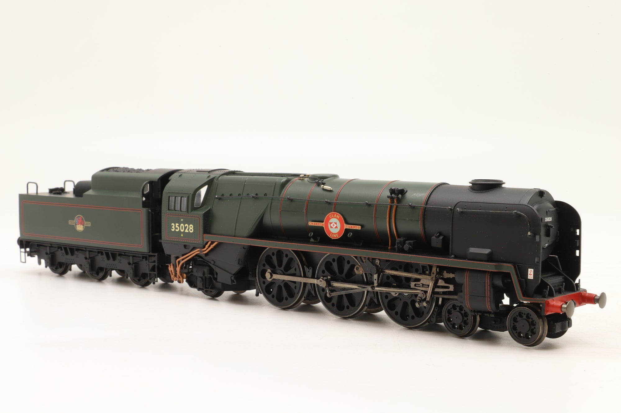 WORKSHOP Hornby OO R2169 Merchant Navy Class '35028' 'Clan Line' BR Lined Green L/C Non Runner