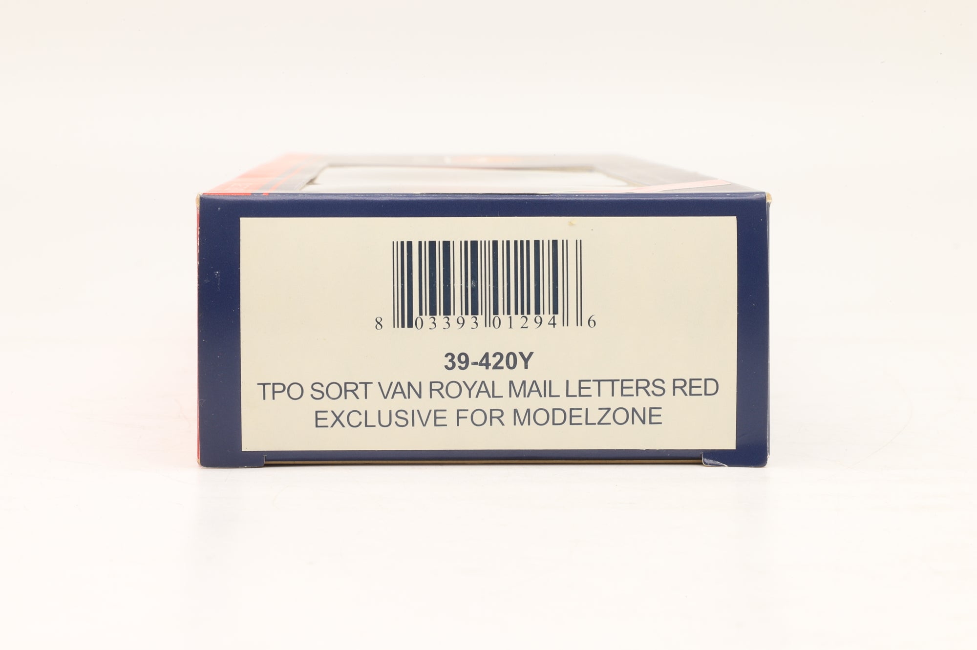 Bachmann OO 39-420Y TPO Sort Van Royal Mail Letters Red
