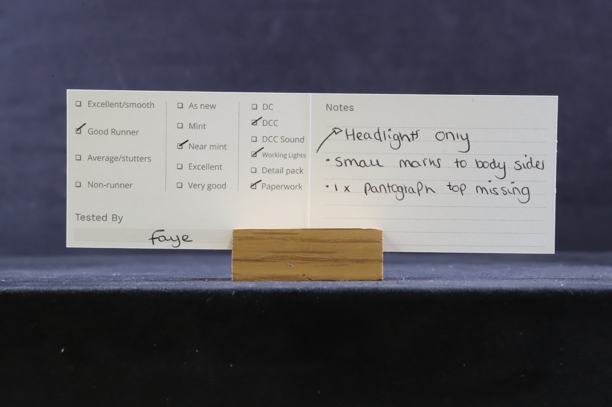 Kato N Gauge 3049-2 EF58 No.150 in JR Miyaharasa Blue