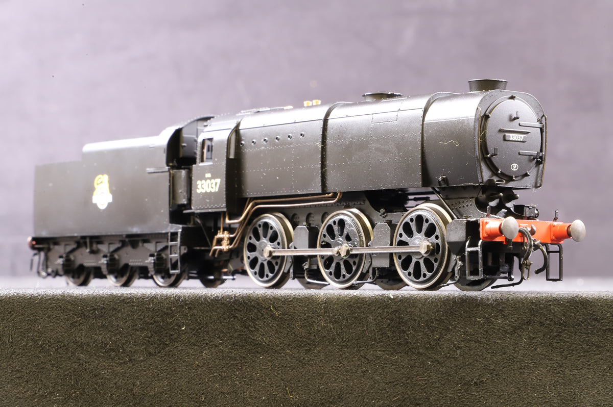 Hornby OO R2355 BR (Early) 0-6-0 Class Q1 Loco &#39;33037&#39;