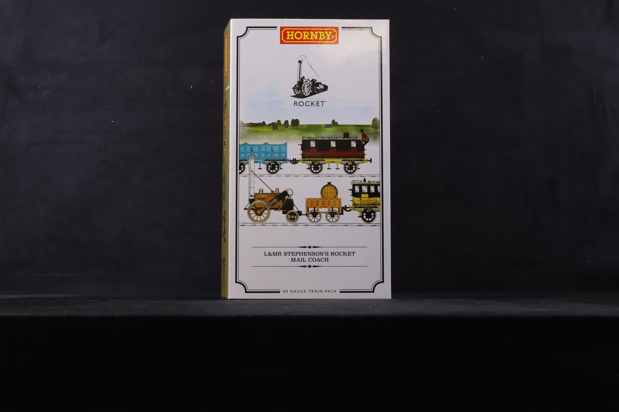 Hornby OO R3956 L&MR Stephenson's Rocket Mail Coach Train Pack