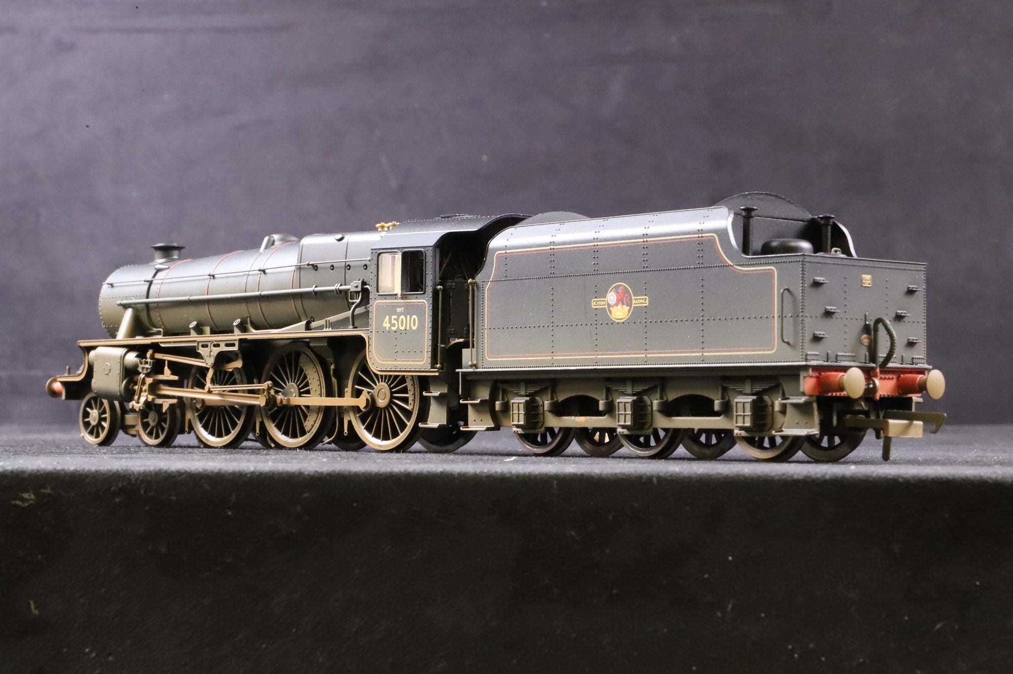 Hornby OO R2995XS BR Black 5 '45010', DCC Sound