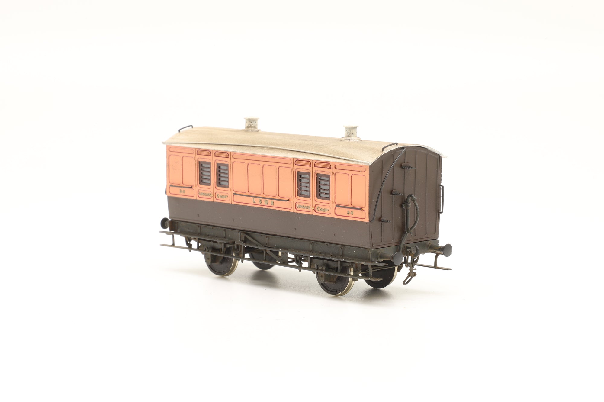 Kit Built P4 Rake of 4 LSWR Luggage Vans, Weathered
