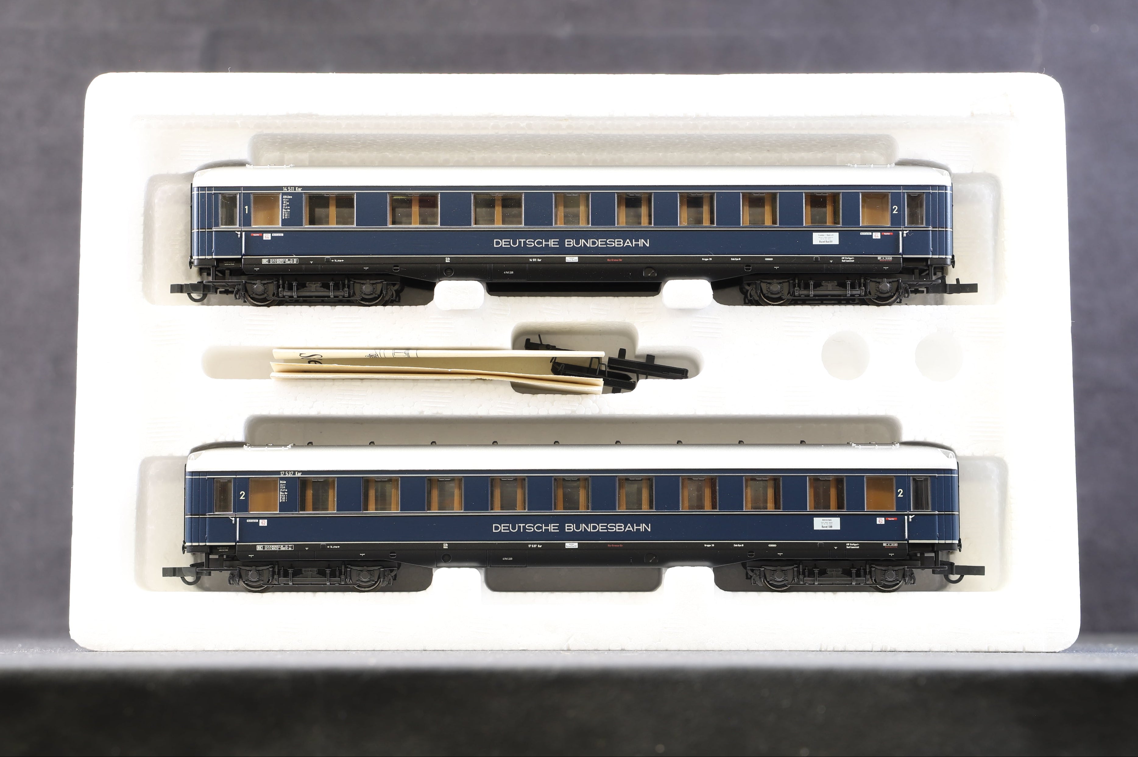 Trix HO 21265 Schnellzugwagen-Set 'Loreley' - Clark Railworks