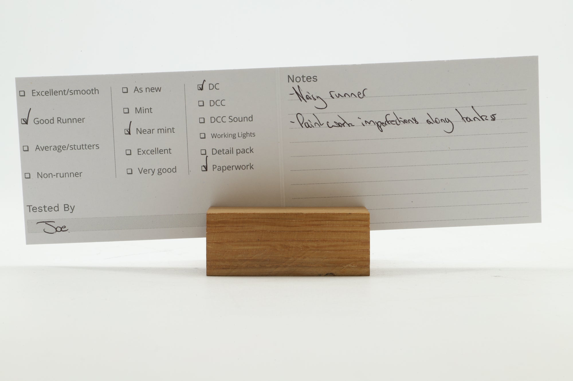 Hornby OO R2605 A1X Terrier No.44 'Fulham' in LBSC 'Improved Engine Green'