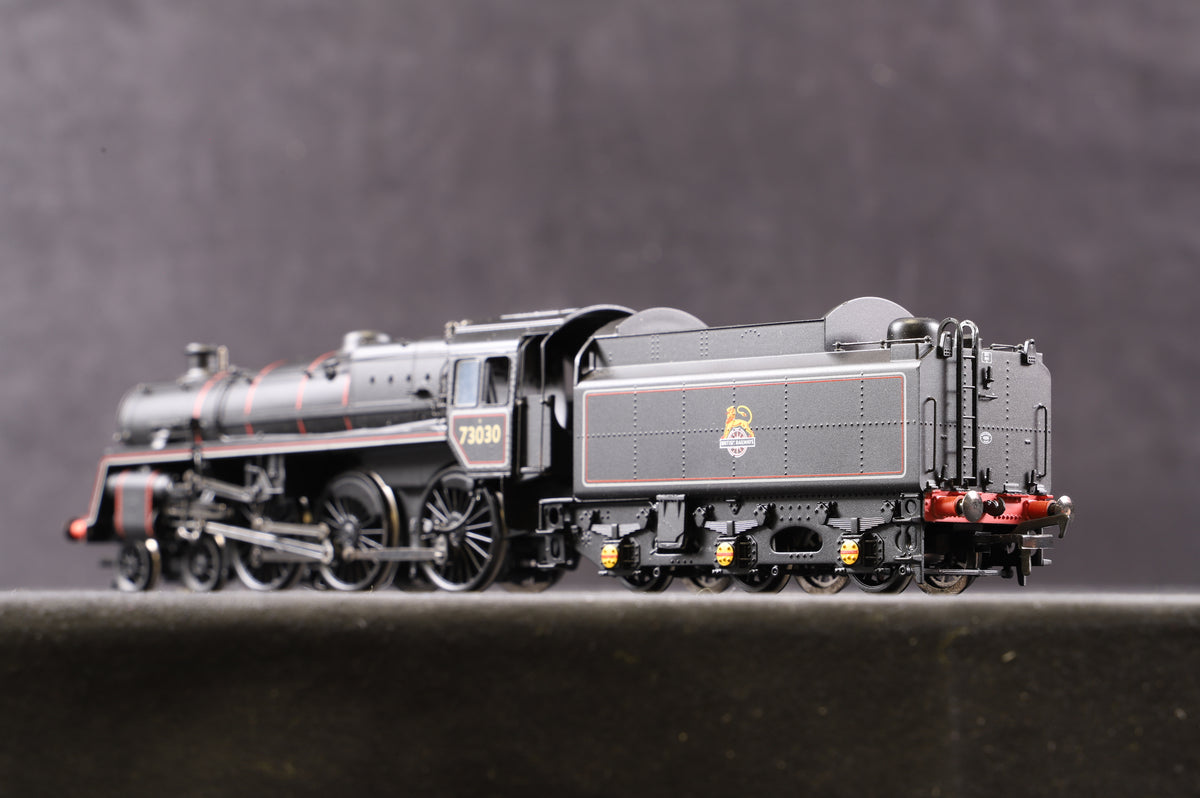 Bachmann OO 32-503 Standard Class 5MT &#39;73030&#39; BR Black E/C BR1 Tender W/H Pump