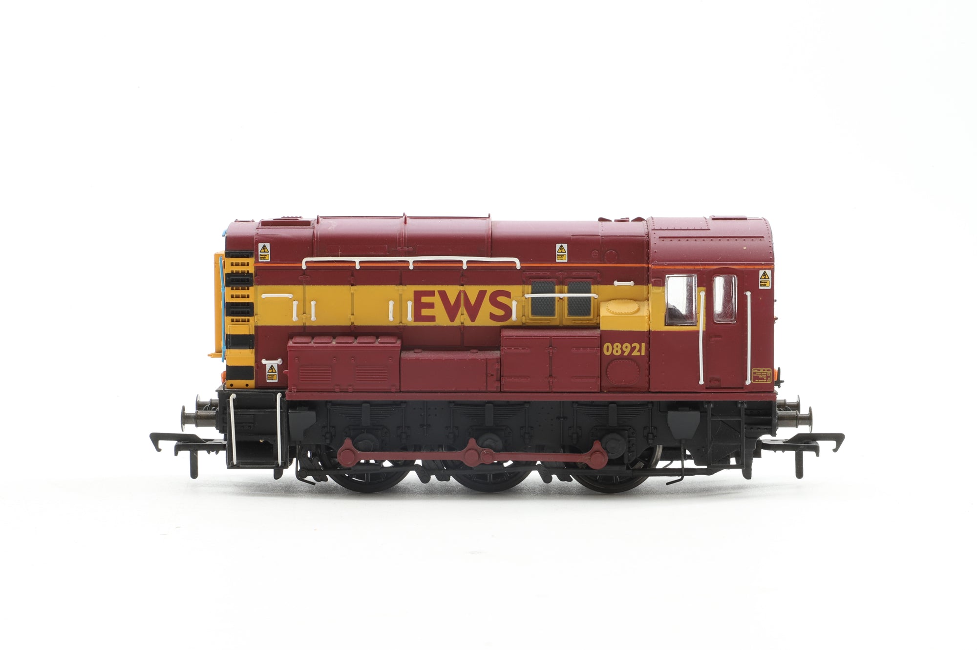 Bachmann OO 32-103 08 Diesel Shunter '08 921' EWS