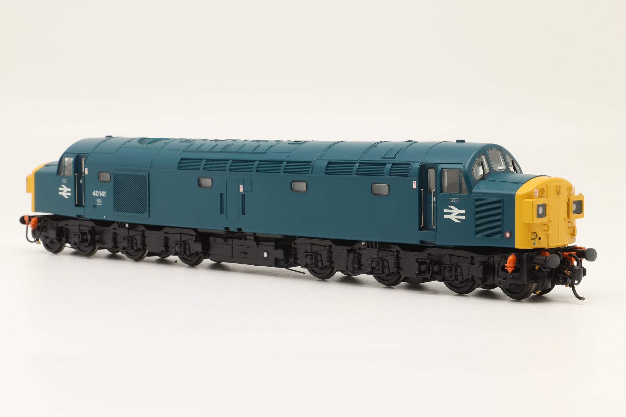 Bachmann OO 32-475DC Class 40 '40141' BR Blue, DCC Sound