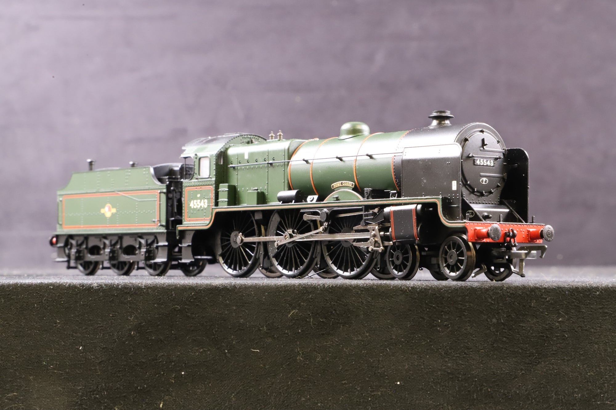 Bachmann OO Class 6P Patriot 4-6-0 '45543' 'Home Guard' BR Lined Green L/C