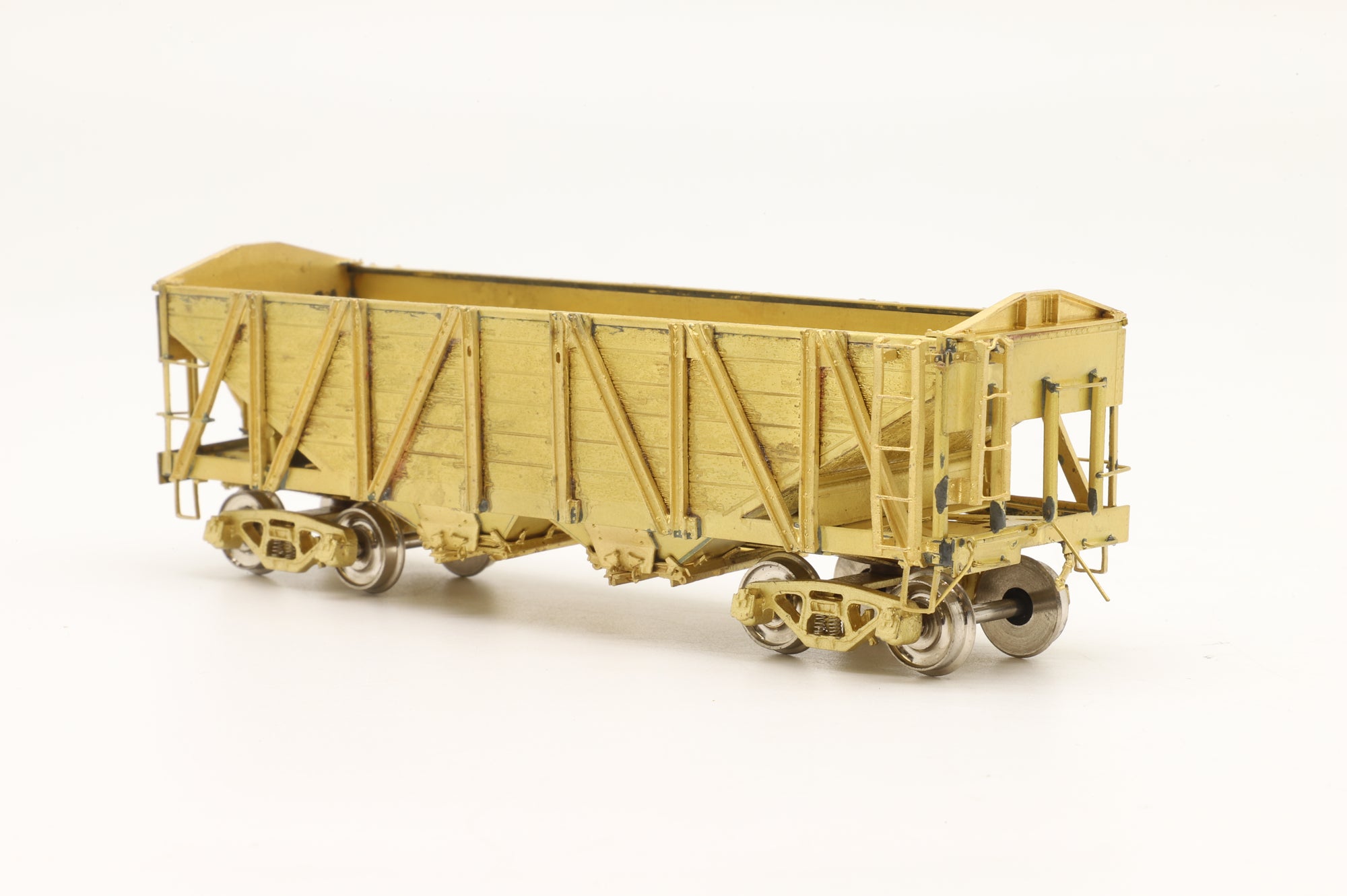 Old & Weary Car Shop HO Brass 1000 2 Bay Composite Hopper With Wood End Bracing Wood Slope Sheets Unpainted