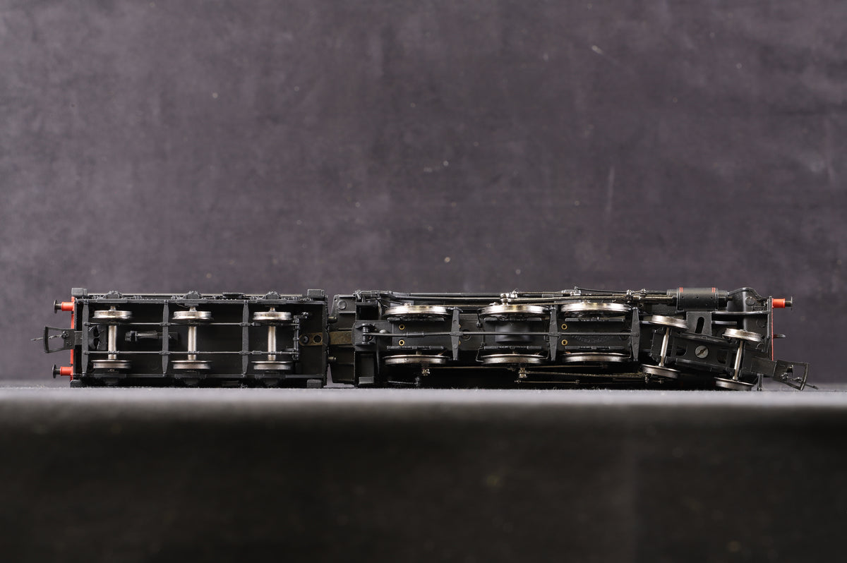 Bachmann OO 32-506 Standard Class 5MT &#39;73110&#39; BR Lined Black L/C