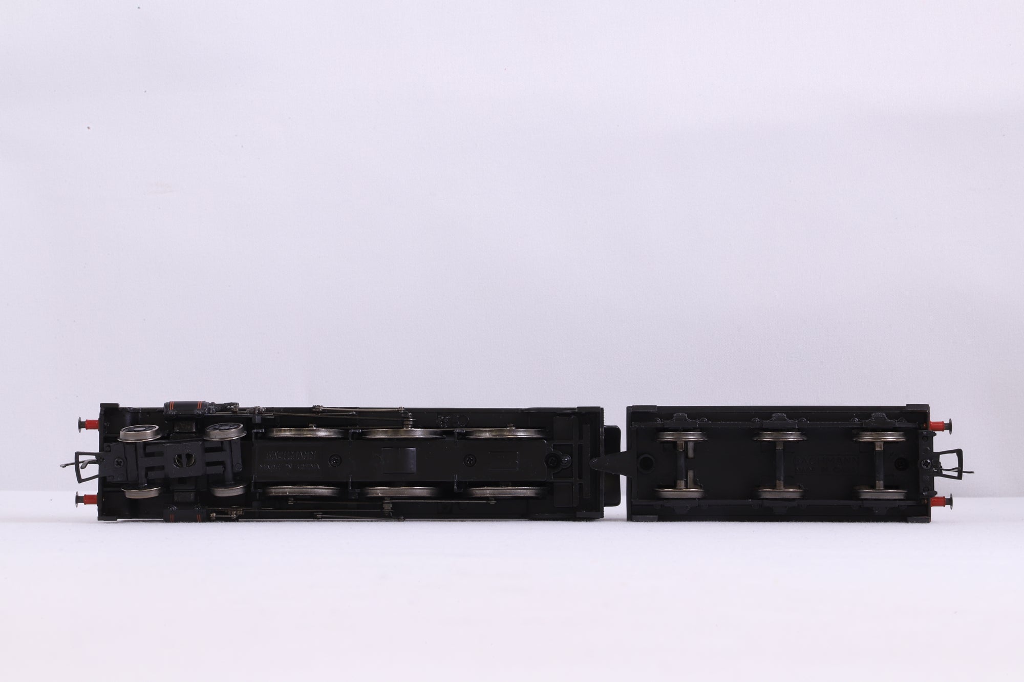 Bachmann OO 31-284 Parallel Boiler Scot '46165' 'The Ranger' BR Green E/C