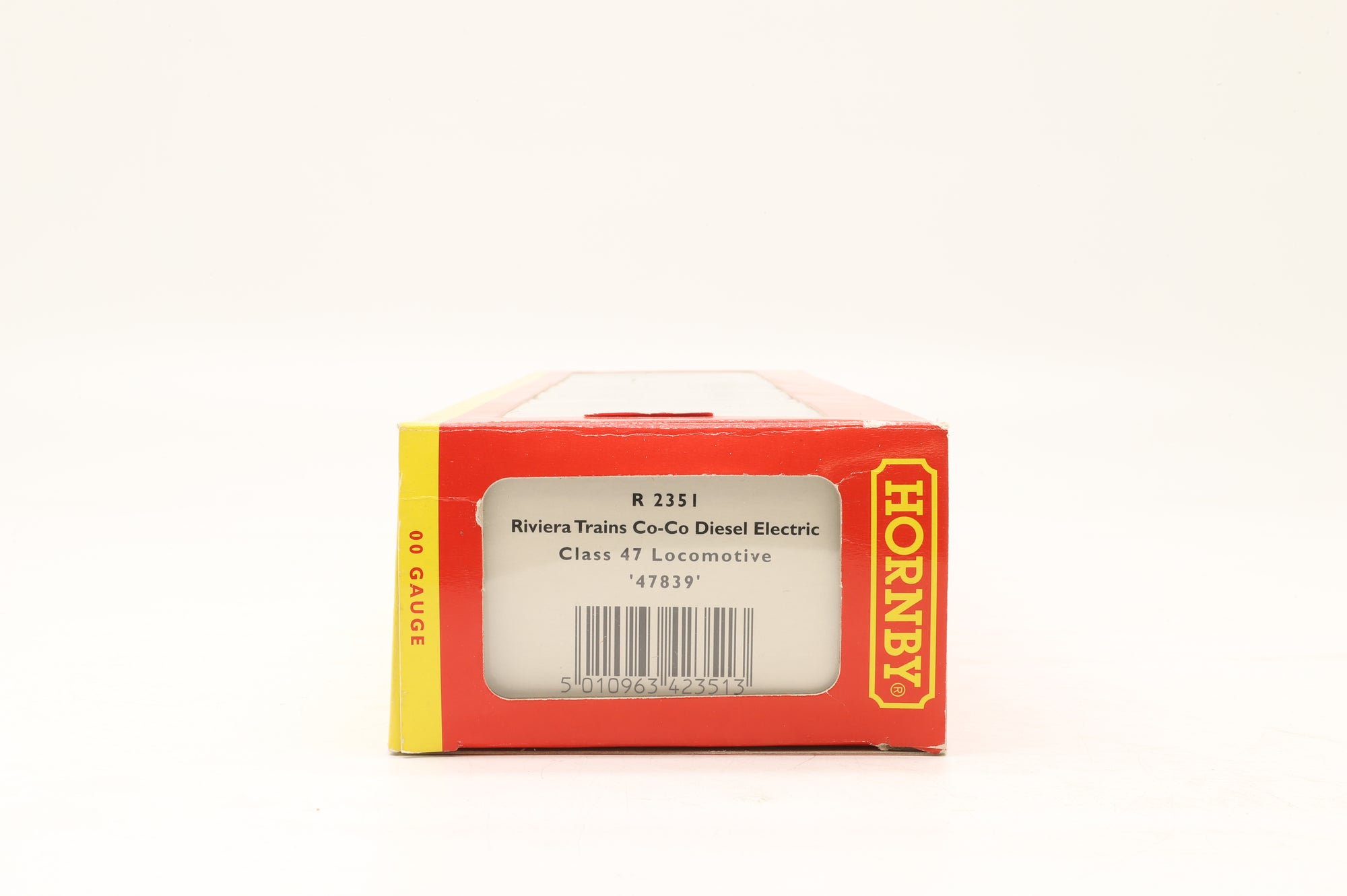Hornby OO R2351 Class 47 '47839' Diesel Electric Riviera Trains