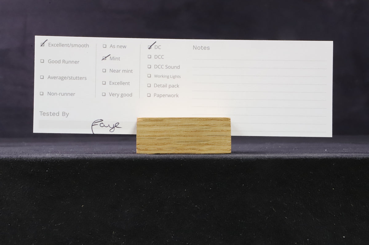 Kato N Gauge 176-4102 PA-1 Diesel Locomotive 52 in Santa Fe Livery