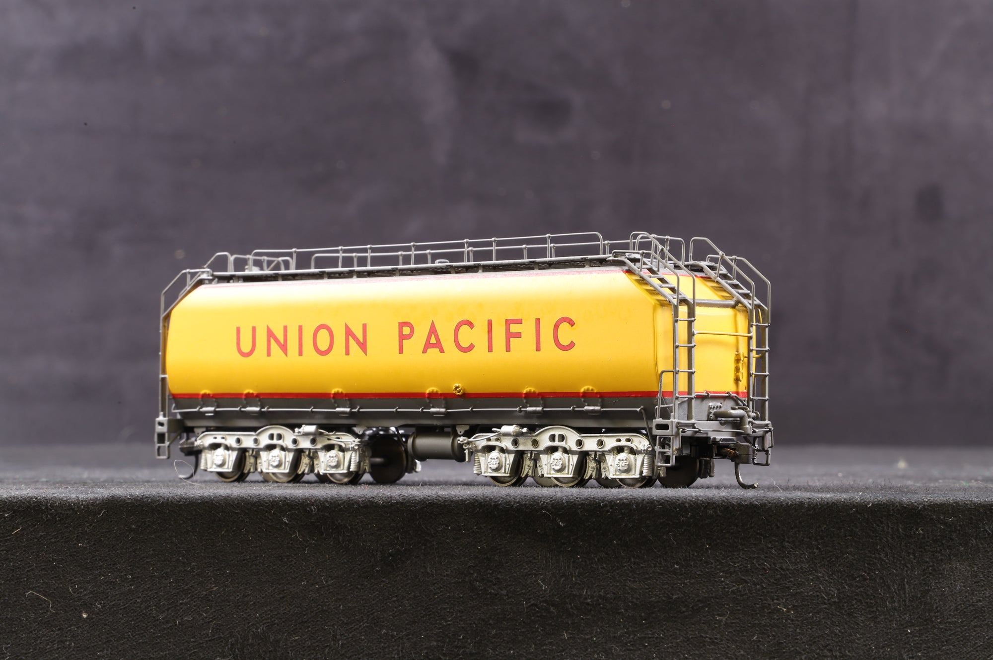 Overland Models Inc. HO Brass OMI-1535.1 UP FEF-3 4-8-4 '844' W/ Turbine Tender Diamond Series #2