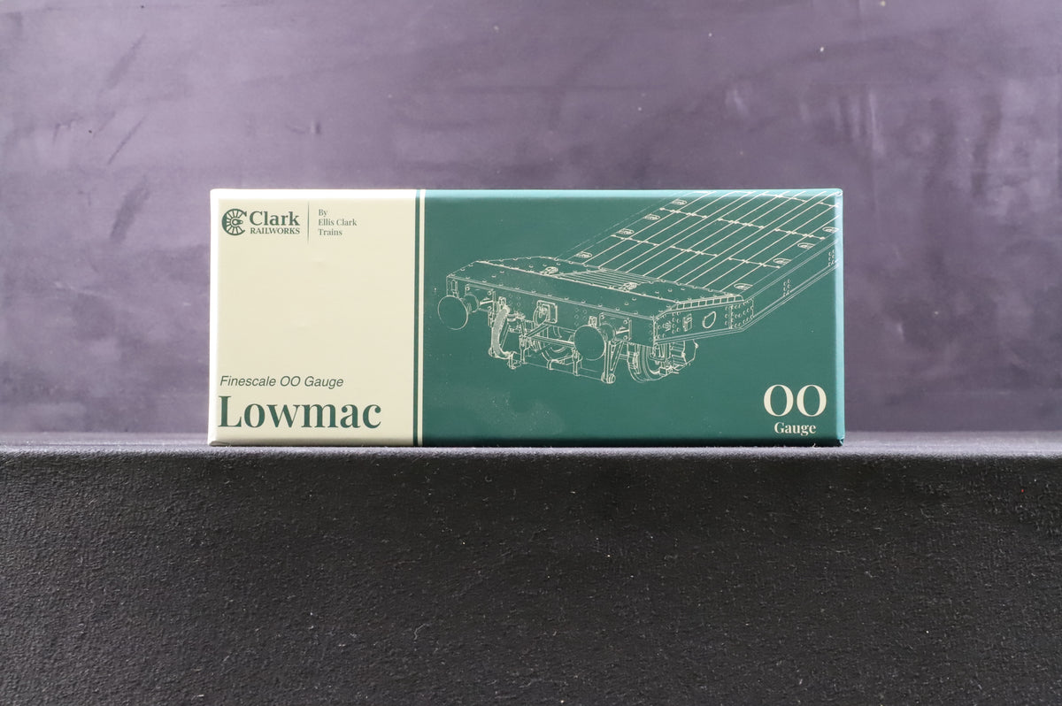 Clark Railworks OO C3006A 25T Lowmac ADB904504 in BR Departmental Olive Green