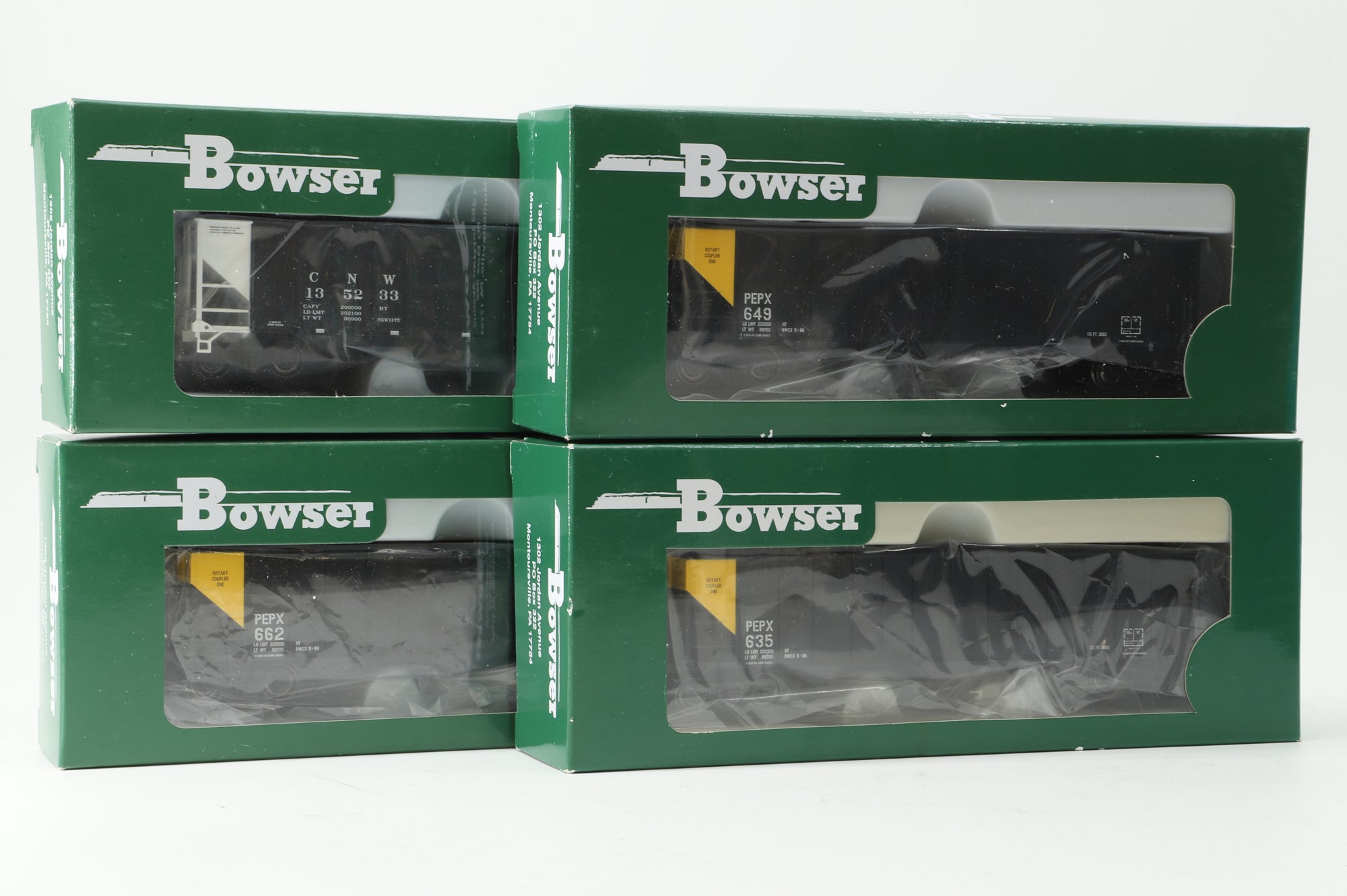 Bowser HO Rake Of 4 100 Ton Hopper Wagons Inc. 41701, 41184 & 41182