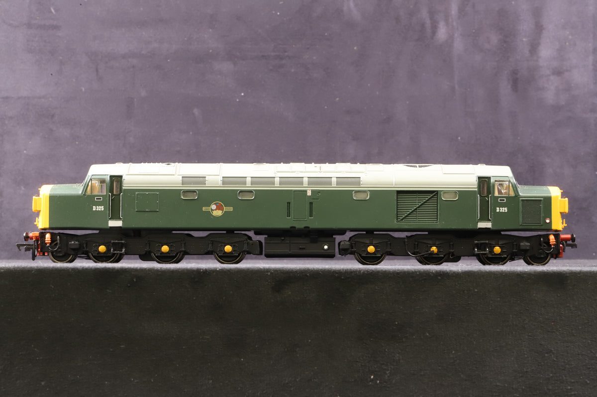 Bachmann OO 32-477 Class 40 &#39;D325&#39; Split Head Code Green DCC Sound