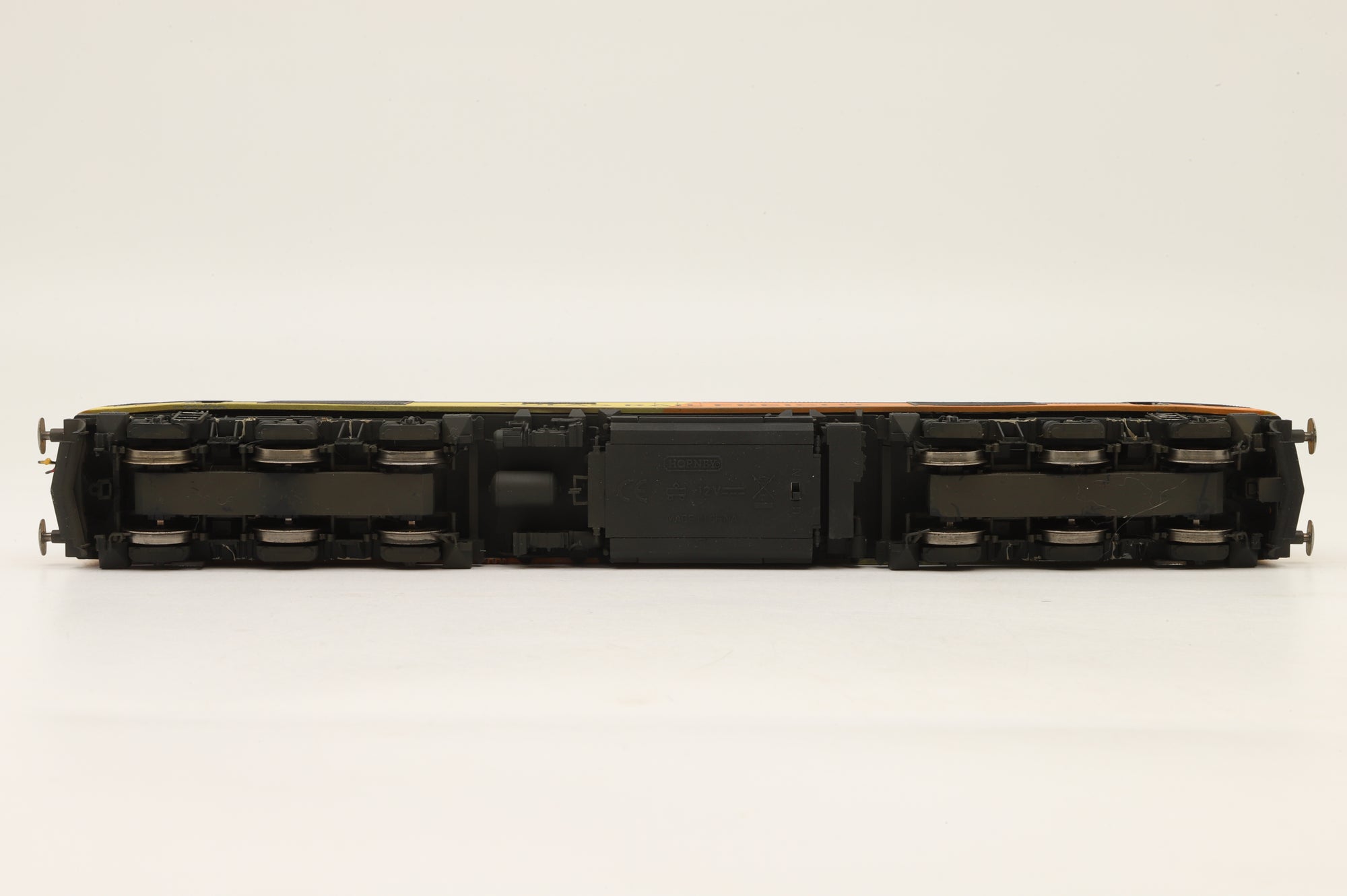 Hornby OO Class 60 60087 'CLIC Sargent' in Colas Rail Livery – Weathered