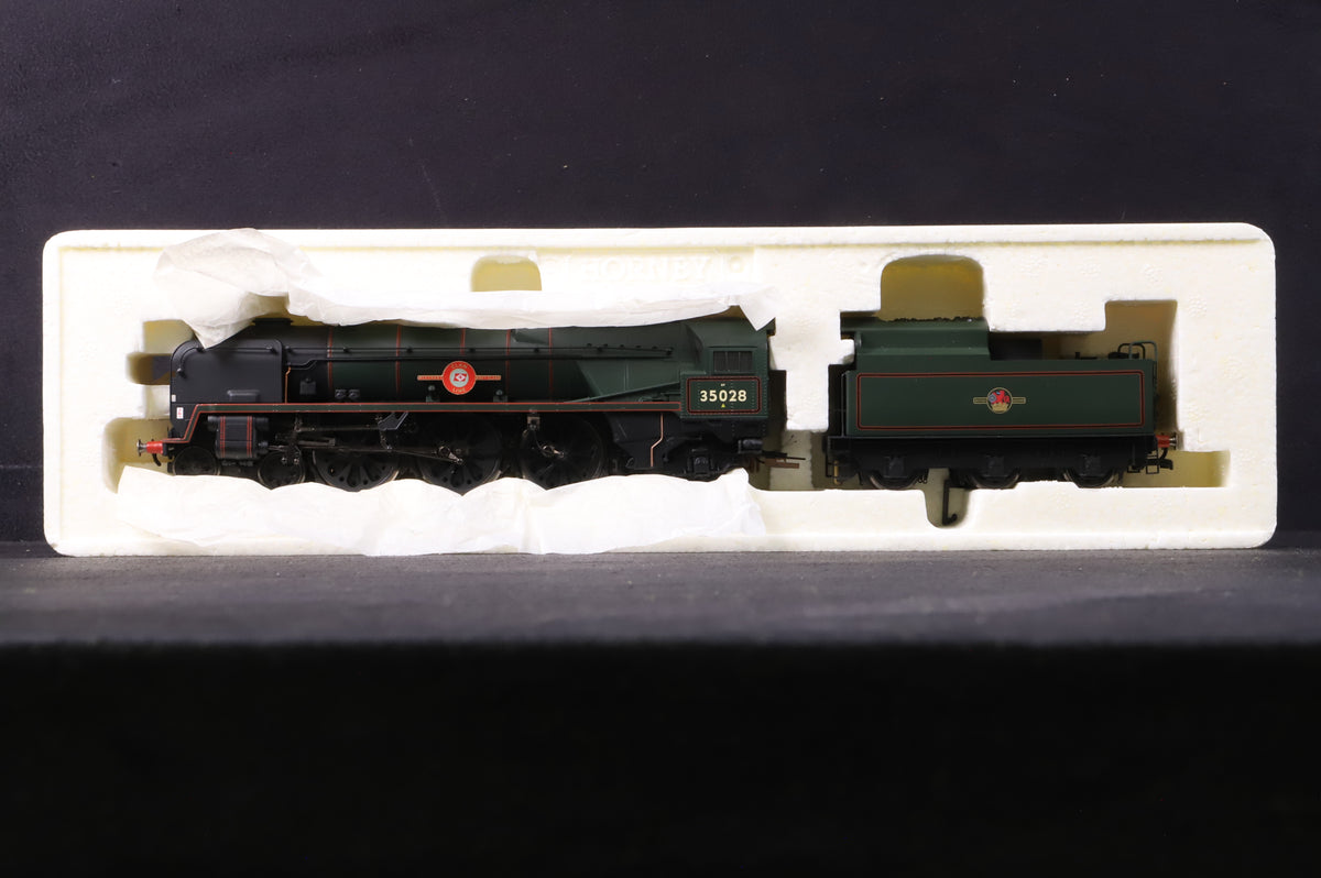 Hornby OO R2169 Merchant Navy Class &#39;35028&#39; &#39;Clan Line&#39; BR Lined Green L/C