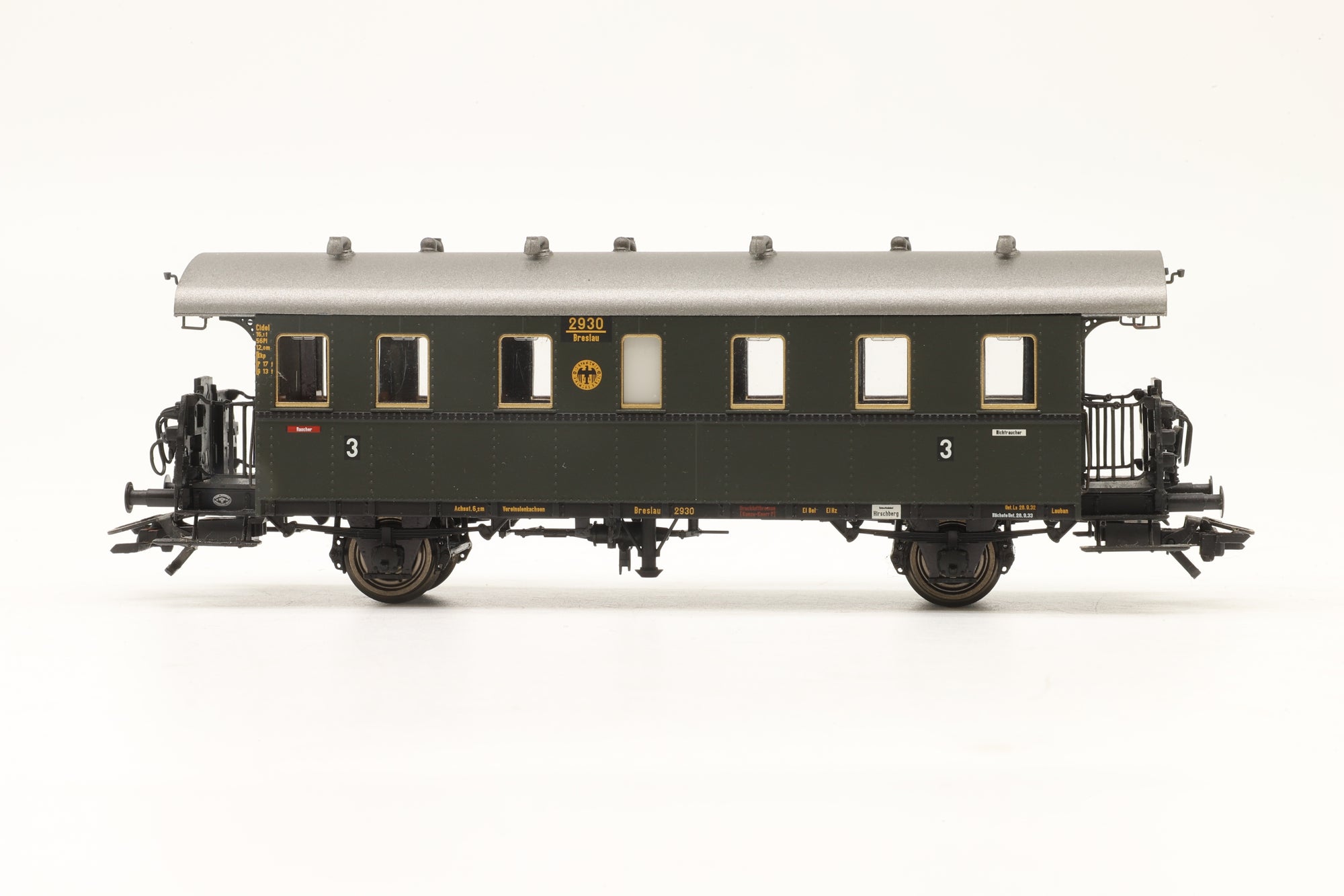 Brawa HO Rake Of 4 DRG Coaches Inc. 45821, 45818, 45467 & 45477