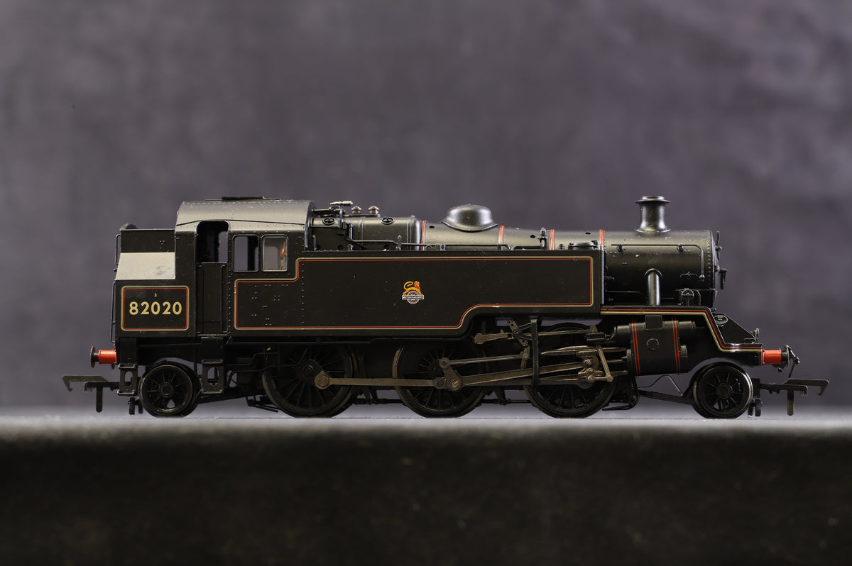 Bachmann OO 31-975A BR Standard Class 3MT Tank &#39;82020&#39; BR Lined Black E/C