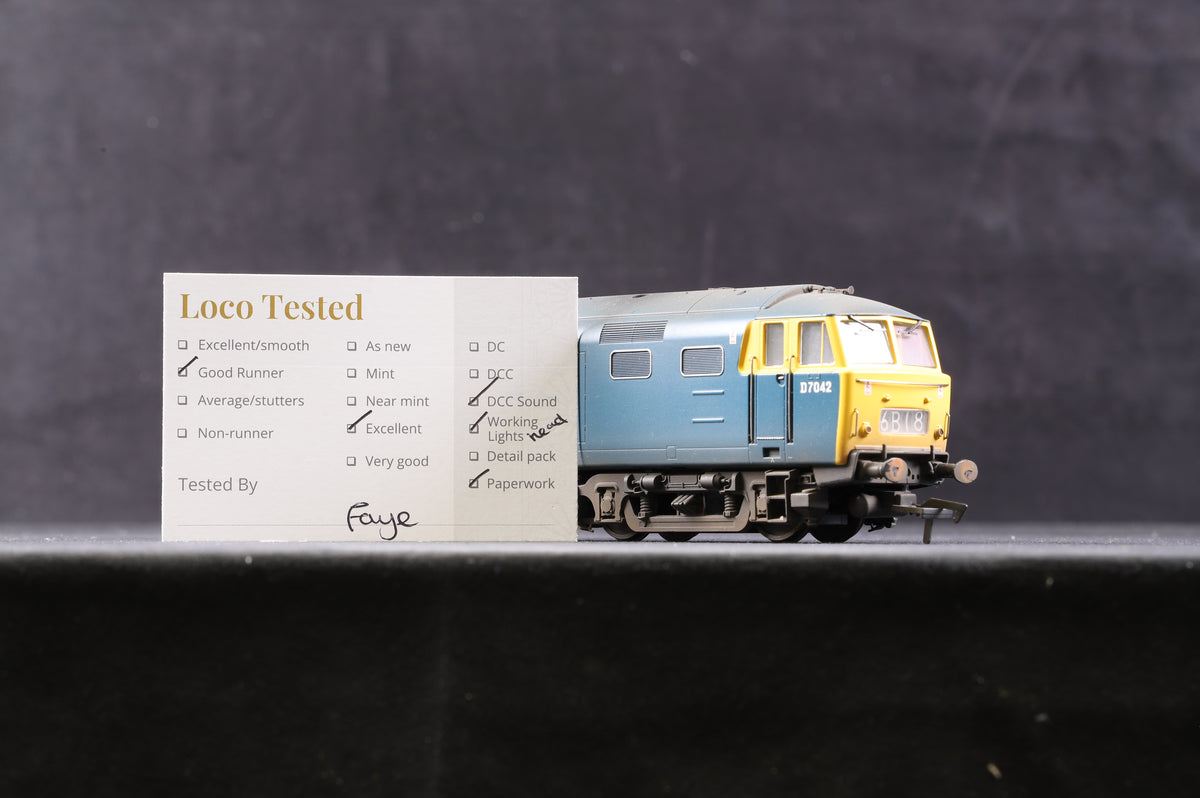 Heljan OO 3503 Class 35 &#39;D7042&#39;, DCC Sound &amp; TMC Weathered