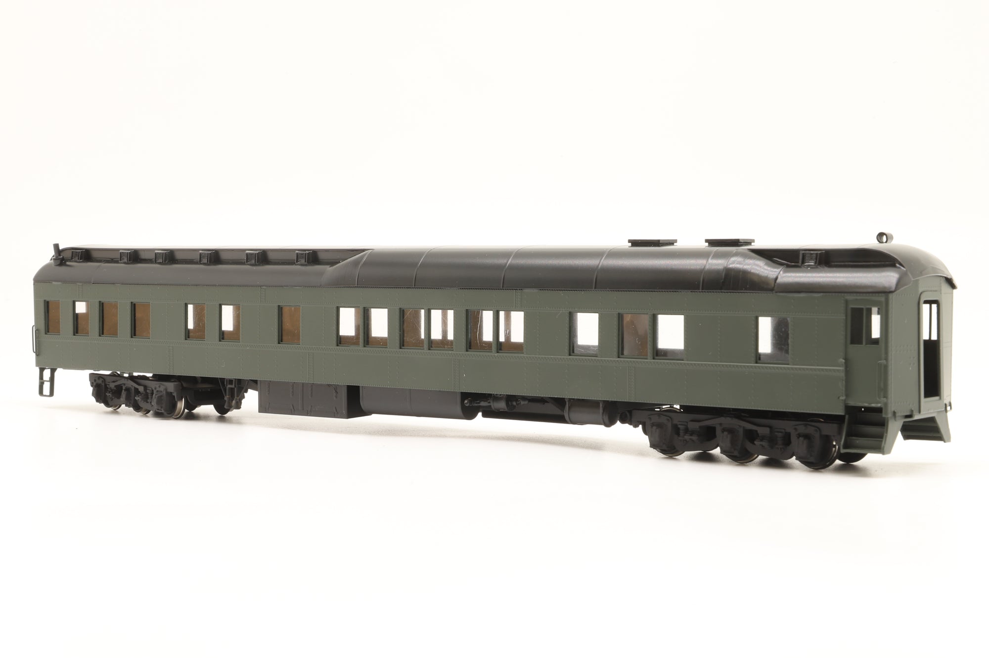 Oriental Limited HO Brass Great Northern Sleeper Green Undecorated