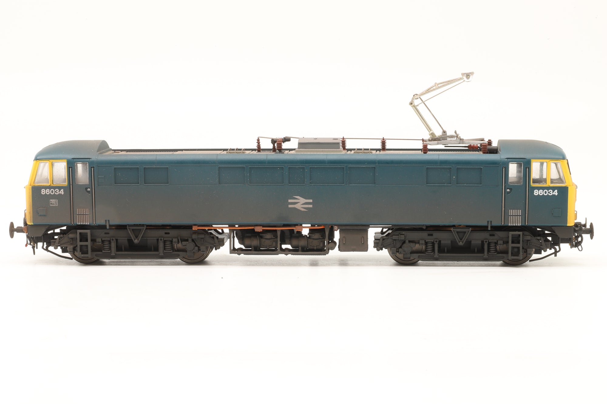 Heljan OO 8658 BR Rail Blue Class 86/0 '86034', Weathered