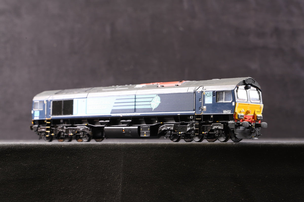 Bachmann OO 32-982 Class 66 Diesel &#39;66432&#39; Repainted DRS Plain Compass, DCC Sound