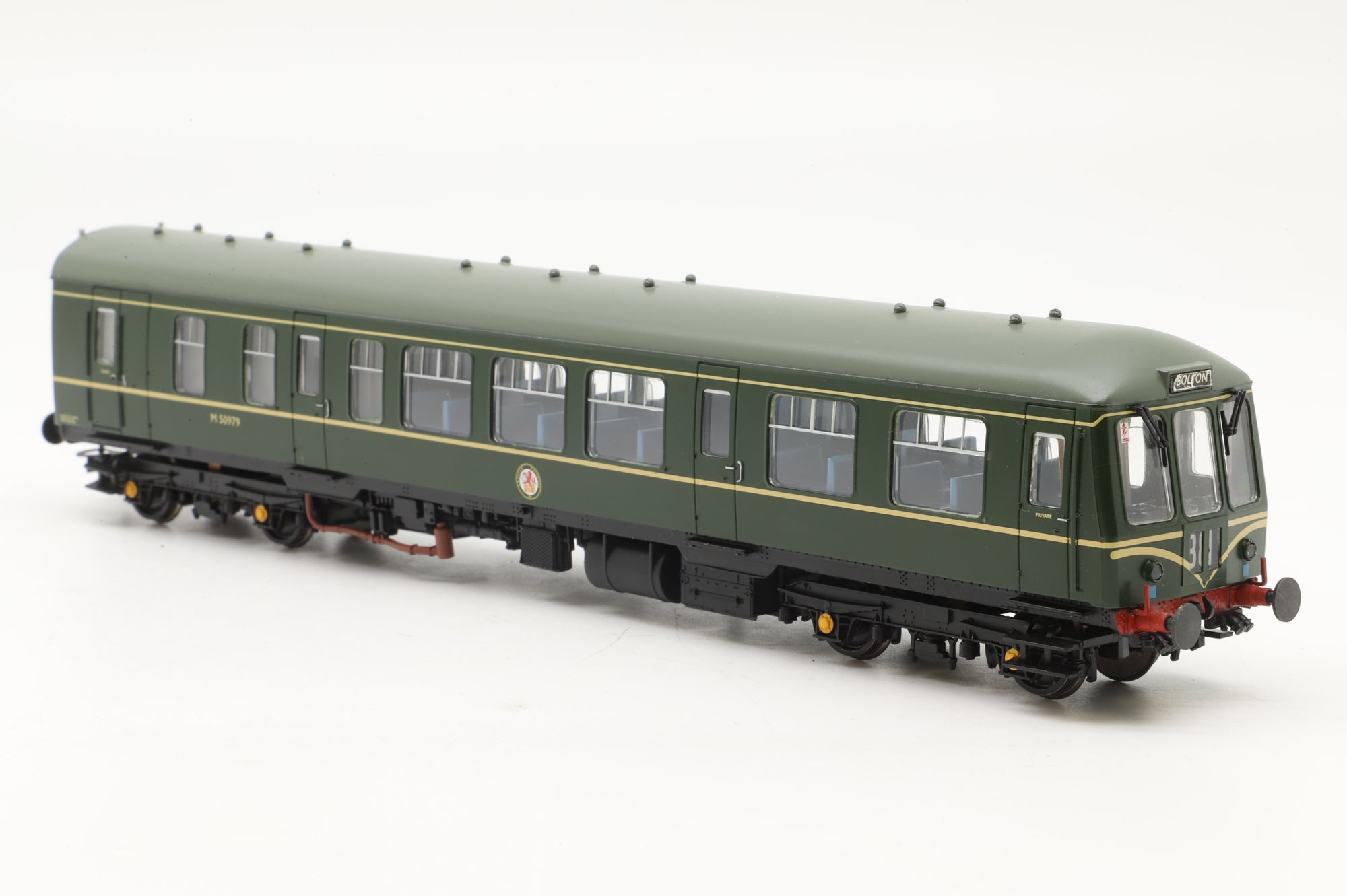 Bachmann OO 32-900B Class 108 2-Car DMU in BR Green w/ Whiskers
