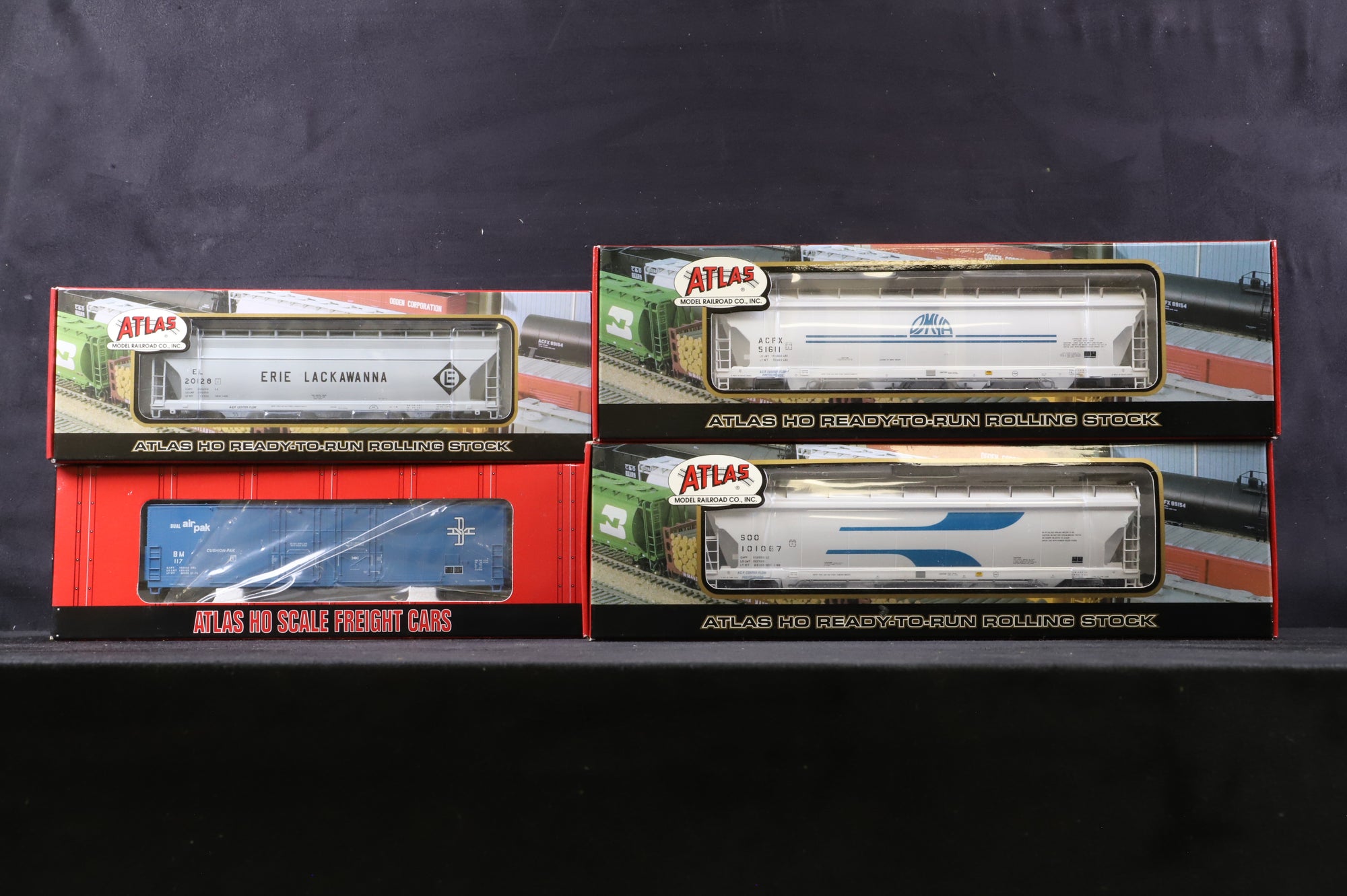 Atlas HO Rake Of 4 Mixed Hopper Wagons Inc. 1401-2, 1755-3, 1505-2 & 1506-1