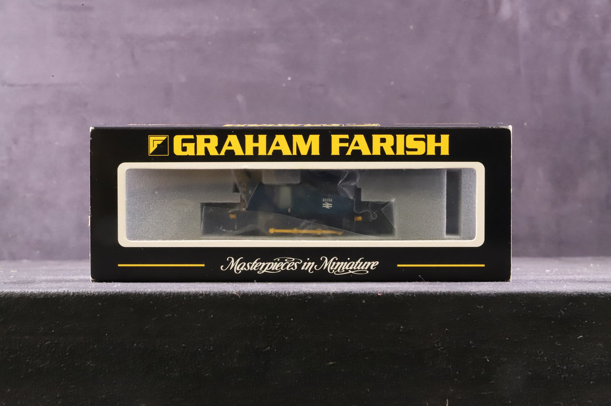 Graham Farish N 371-051 Class 04 Diesel &#39;D2258&#39; BR Blue Wasp Stripes