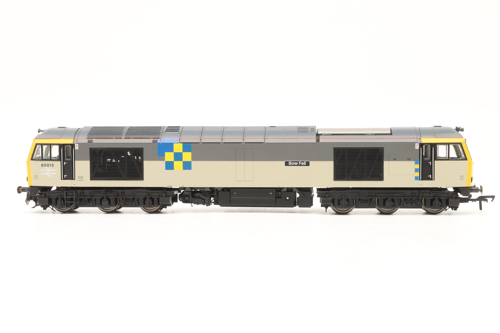 Hornby OO R3743 Class 60 60015 'Bow Fell' in BR Railfreight Construction Livery