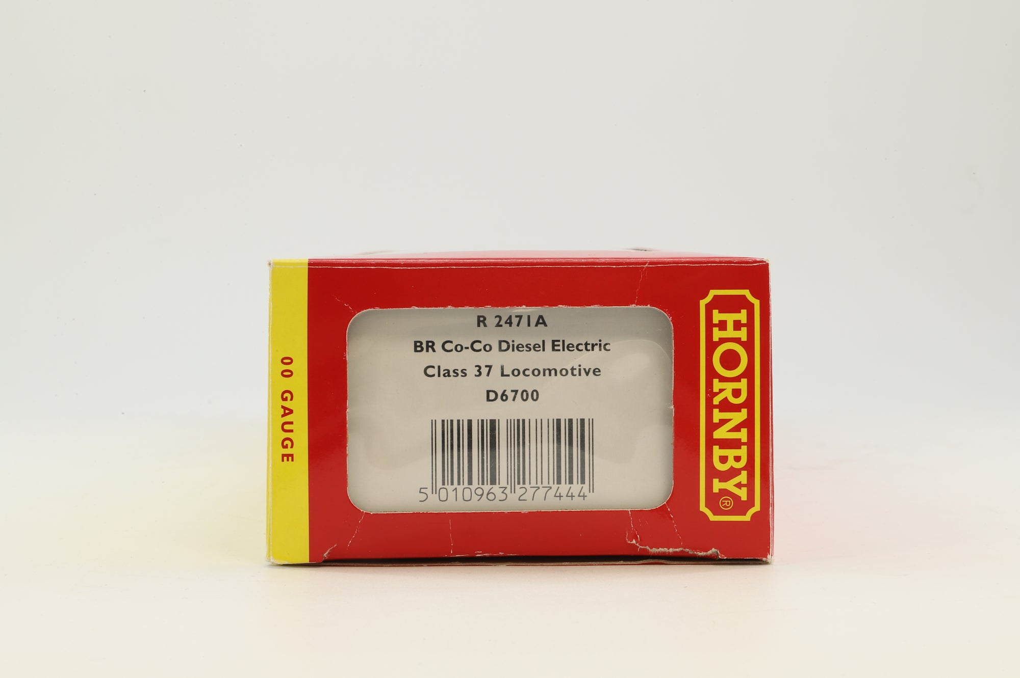 Hornby OO R2471A Class 37 'D6700' BR Green with Split Headcode