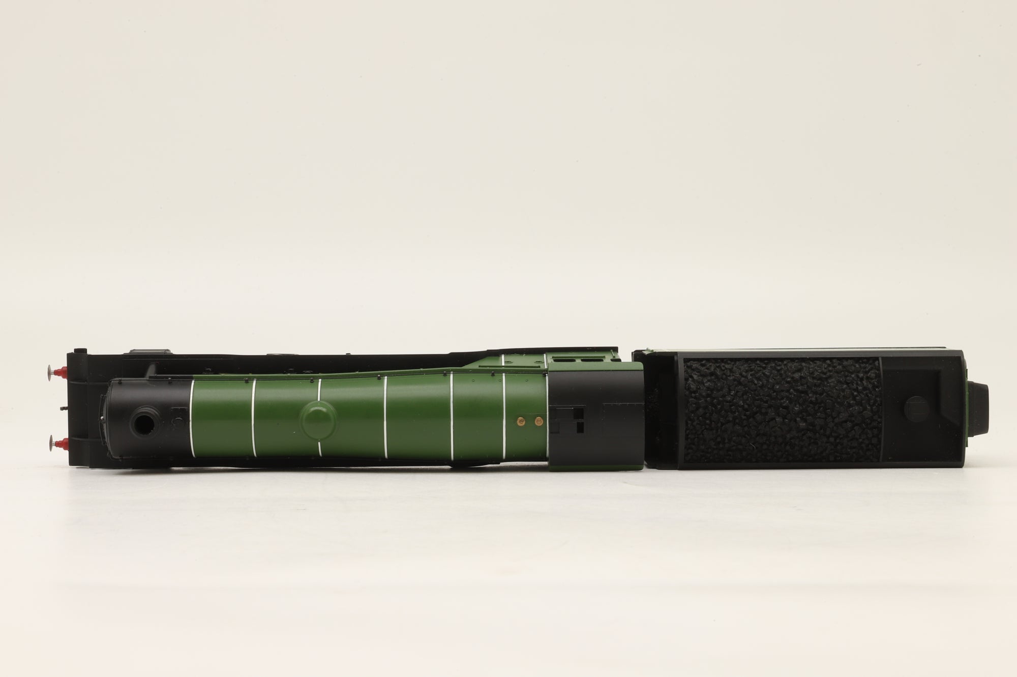 WORKSHOP Hornby OO R3086 Class A1 '4472' 'Flying Scotsman' LNER Green Non Runner