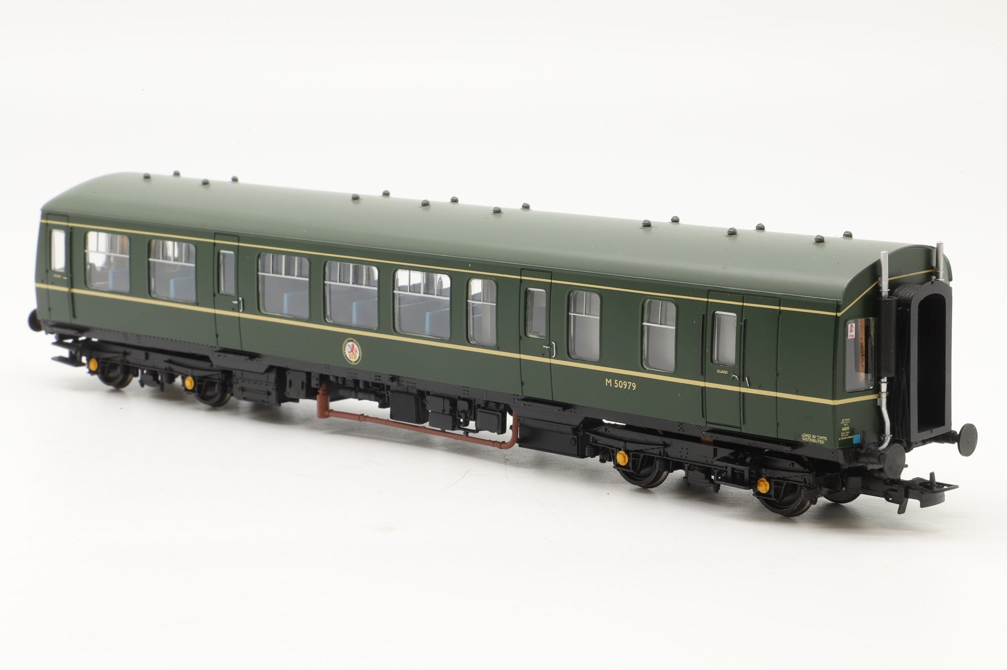 Bachmann OO 32-900B Class 108 2-Car DMU in BR Green w/ Whiskers