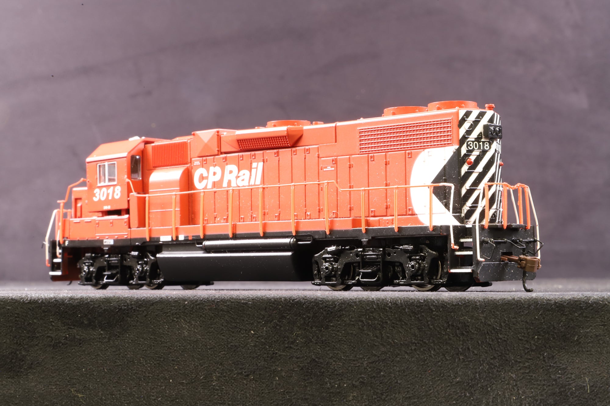 Bachmann HO 61106 GP38-2 No.3018 in CP Rail Livery - DCC Sound