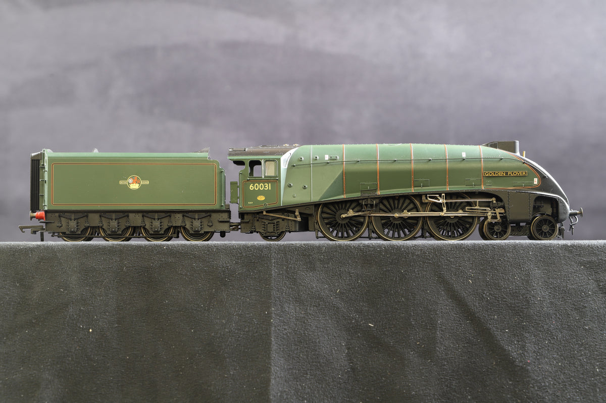 Hornby OO R2340 Class A4 4-6-2 BR Green L/C 60031 &#39;Golden Plover&#39;