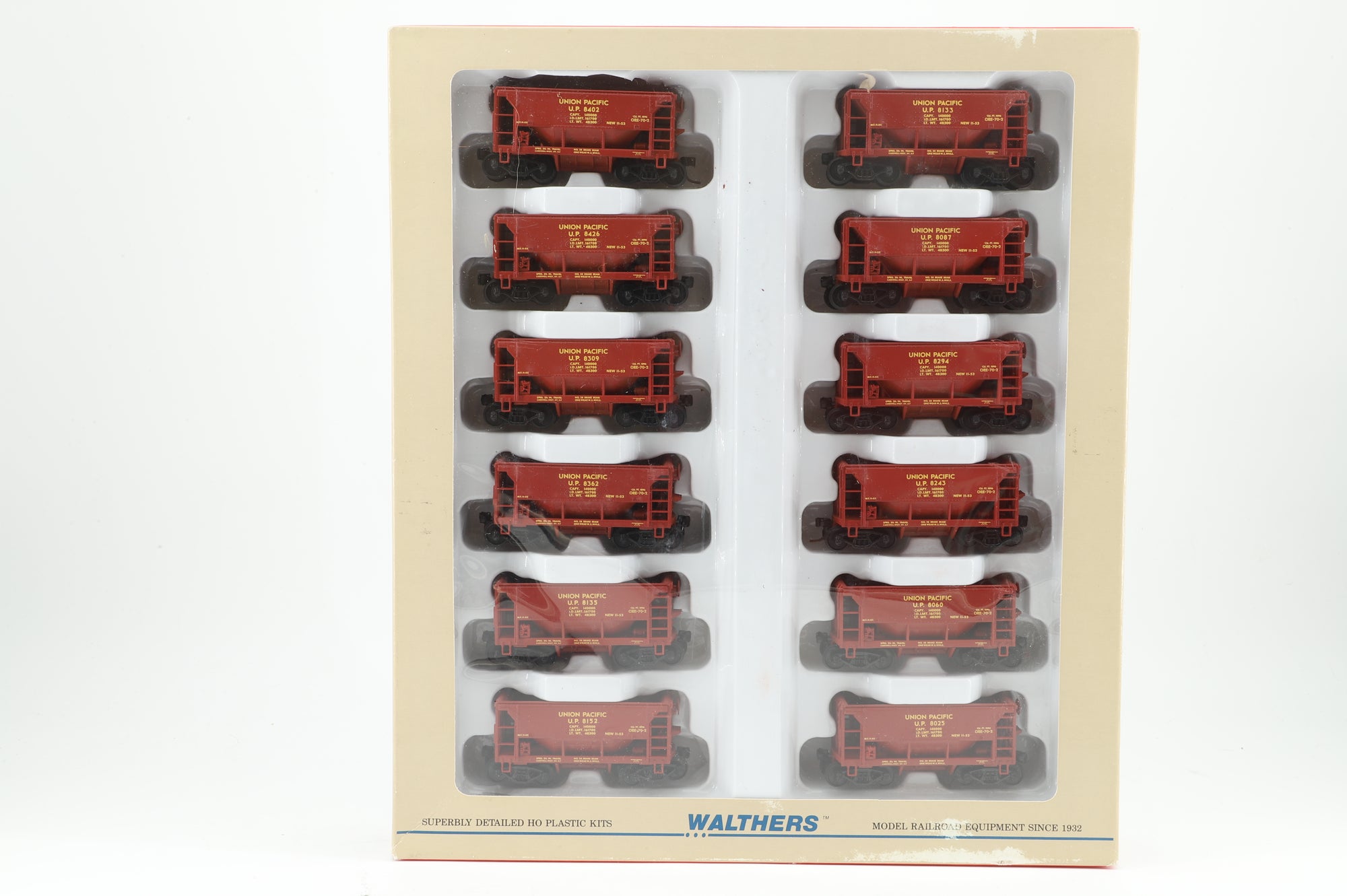 Walthers HO 932-4451 12-Pack of Ore Cars in UP Brown/Yellow