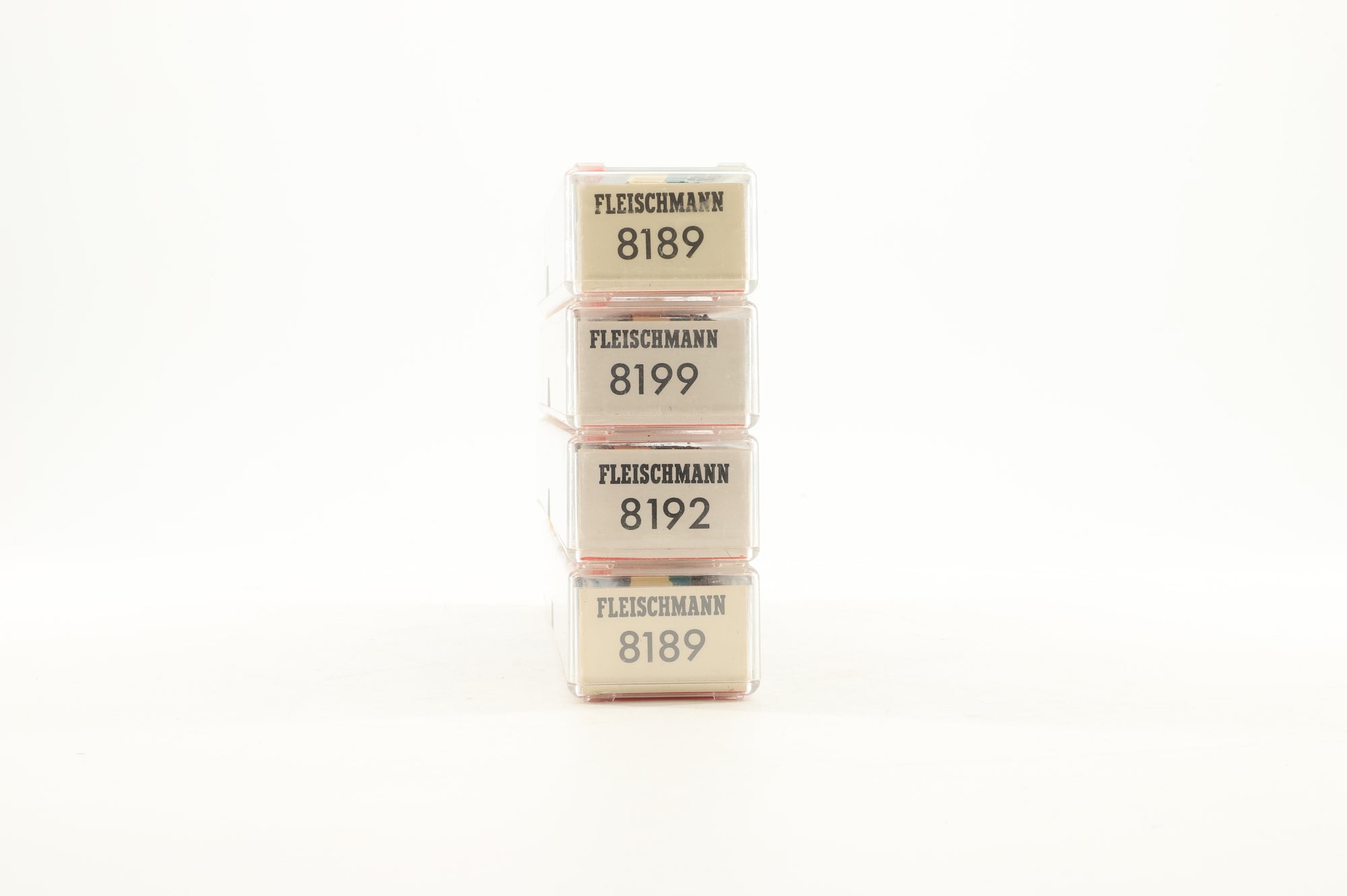 Fleischmann N Rake of 4 DB Blue/Cream Coaches Inc. 8192, 8199 & 2 x 8189