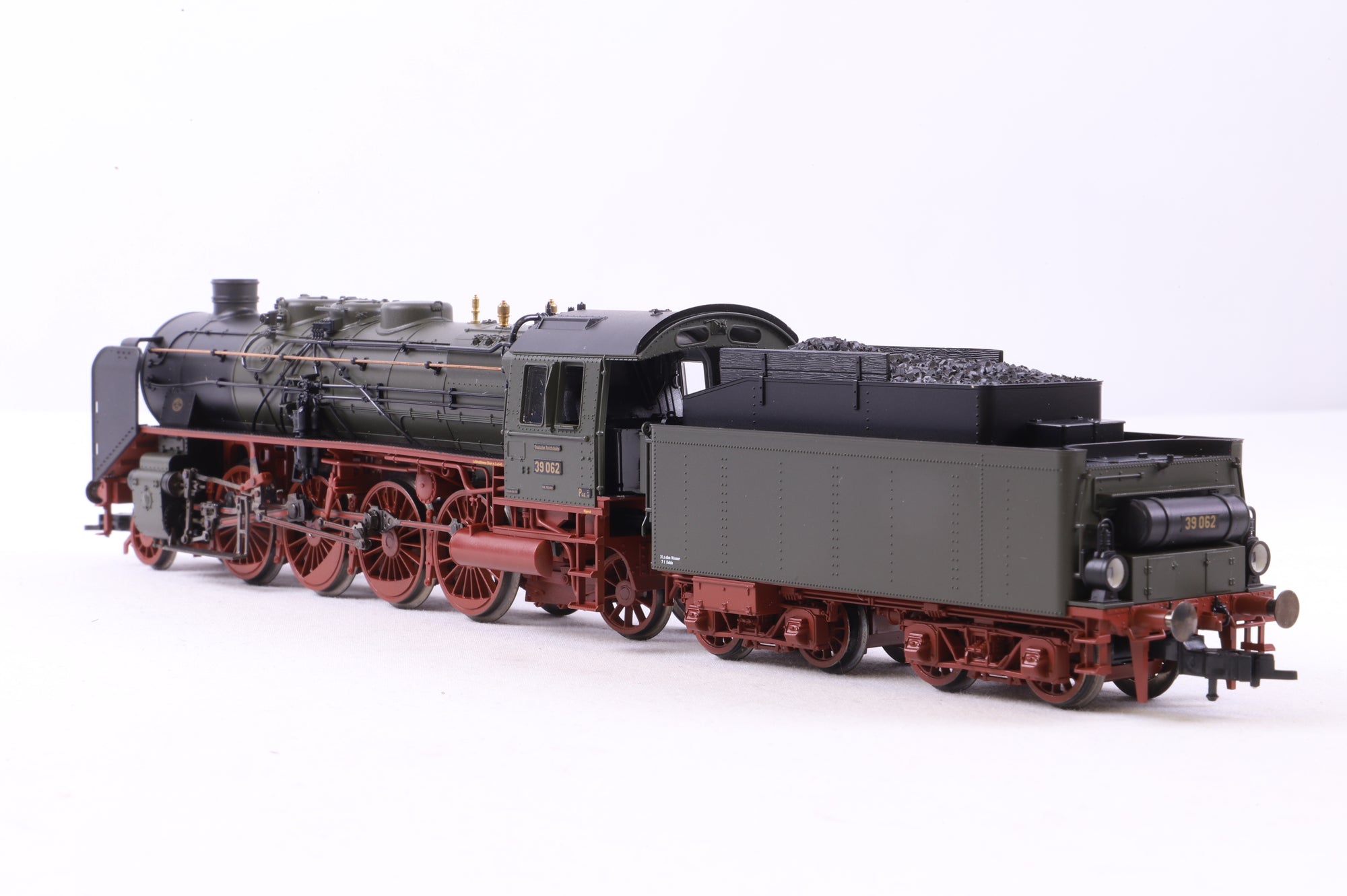 Fleischmann HO 413871 Class BR 39 062 2-8-2 DRG DCC Sound 2 7 3 Rail