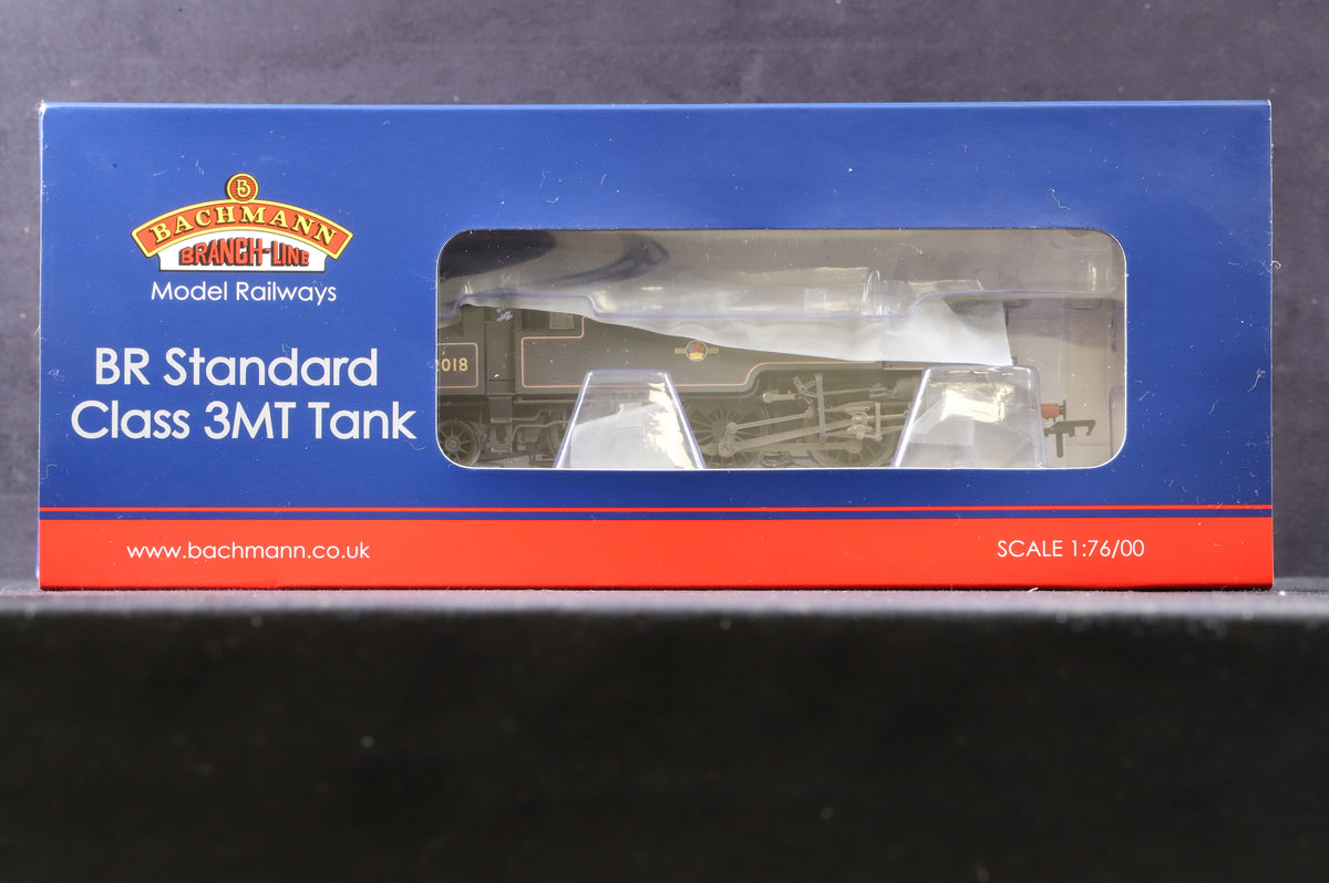 Bachmann OO 31-982 Standard 3MT Tank 82018 in Lined BR Black w/ Late Crests - Weathered