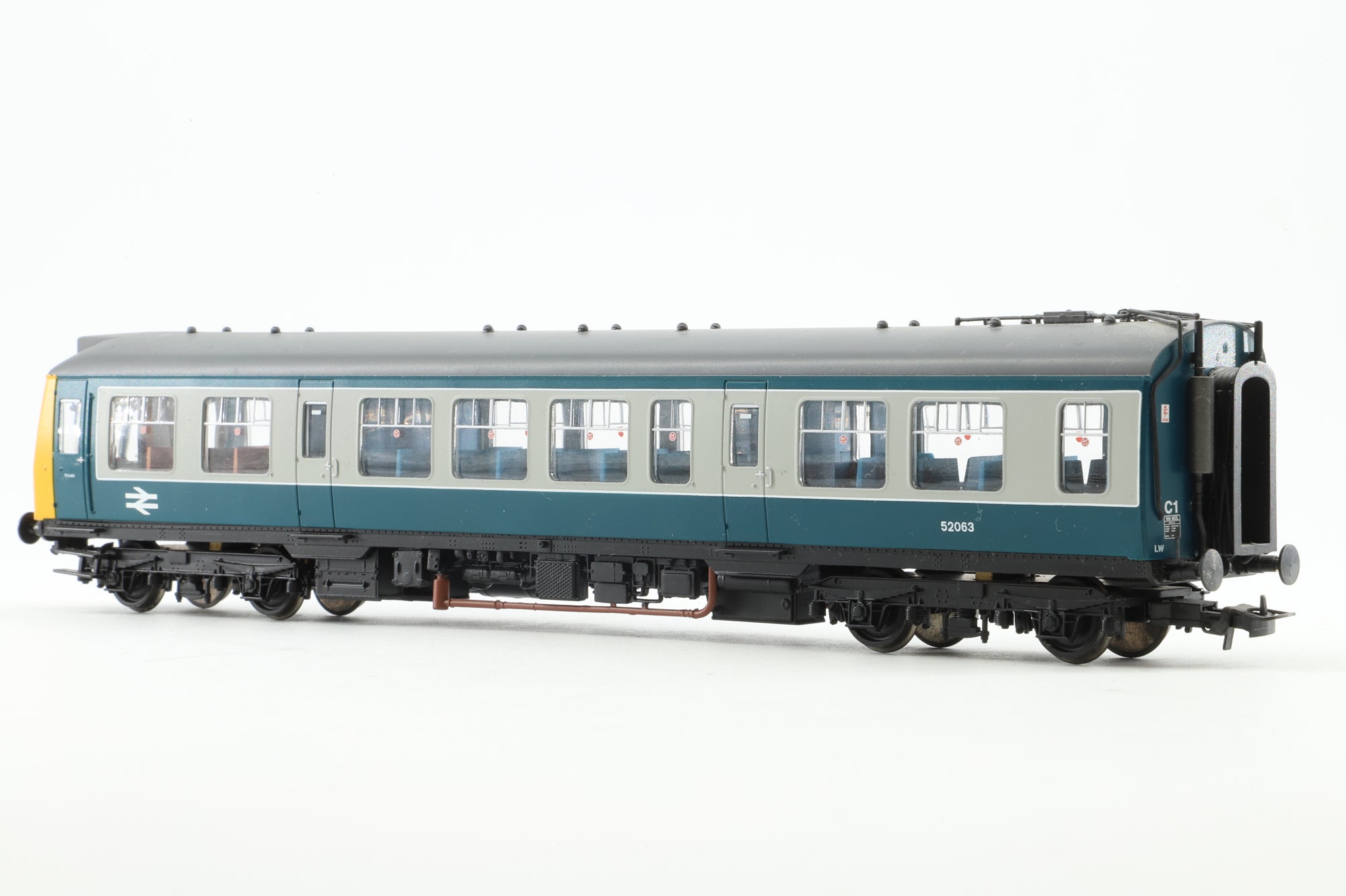 Bachmann OO 32-902A Class 108 2-Car DMU in BR Blue/Grey