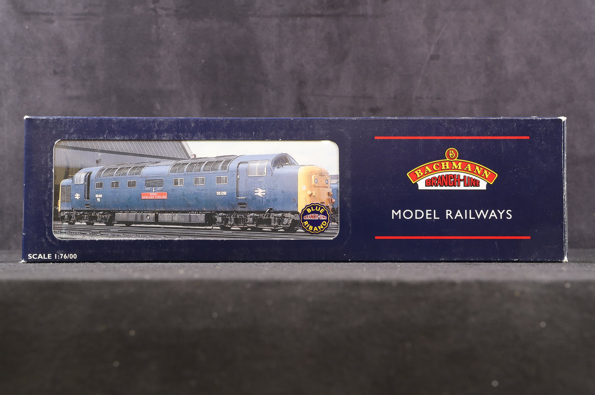 Bachmann OO 32-527 Class 55 Deltic &#39;55012&#39; &#39;Crepello&#39; BR Blue Weathered