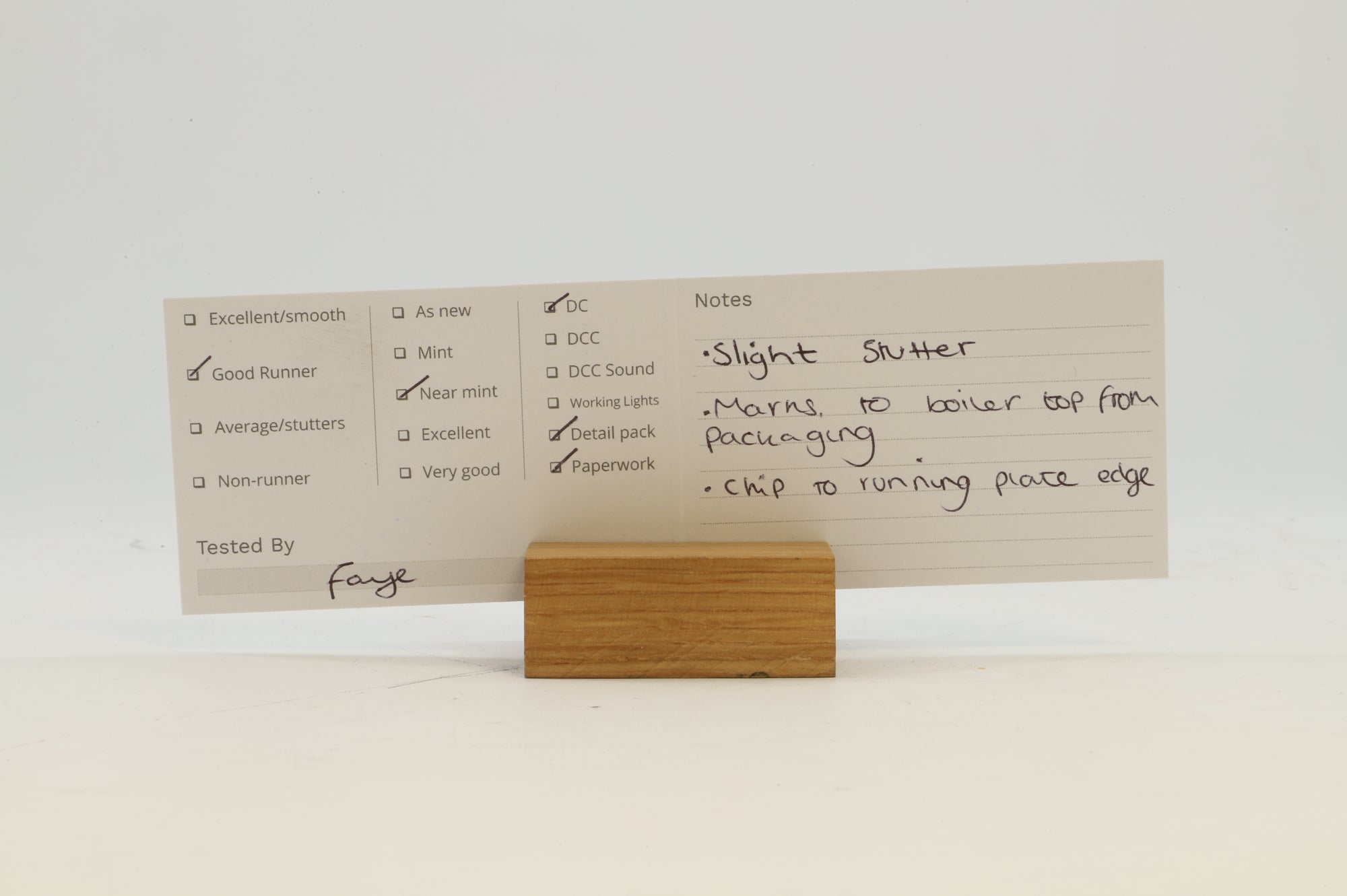 Hornby OO R2921 Class B17/1 '61637' 'Thorpe Hall' BR Lined Green E/C