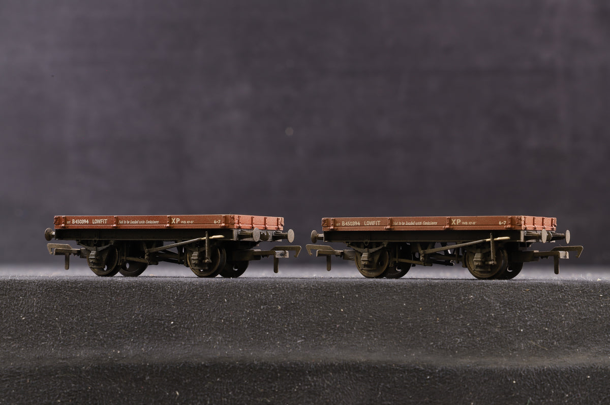 Bachmann OO Rake of 8 &#39;Lowfit&#39; Plank Wagons