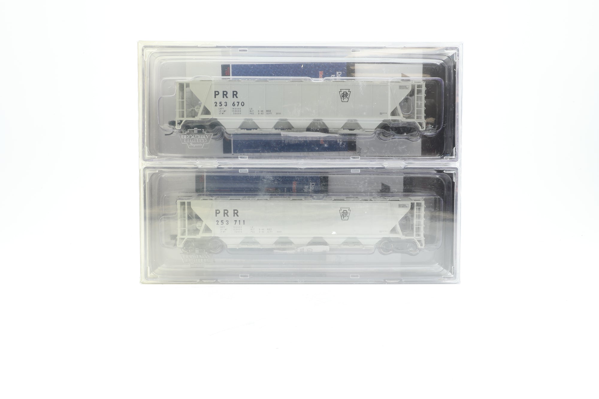 Broadway Limited HO 1884 Set of 4 H32 Covered Hoppers in PRR Grey