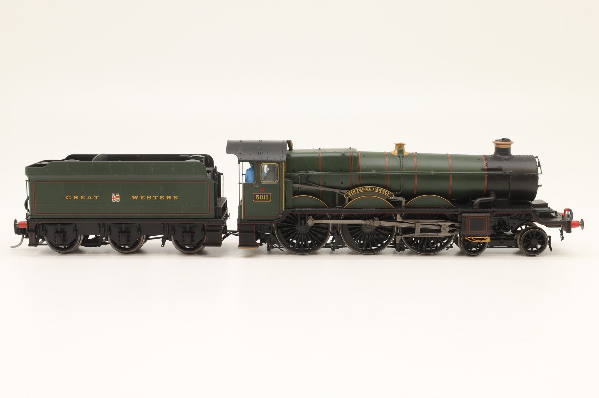 Hornby OO R2848 GWR Castle Class 7P 'Tintagel Castle' '5011'