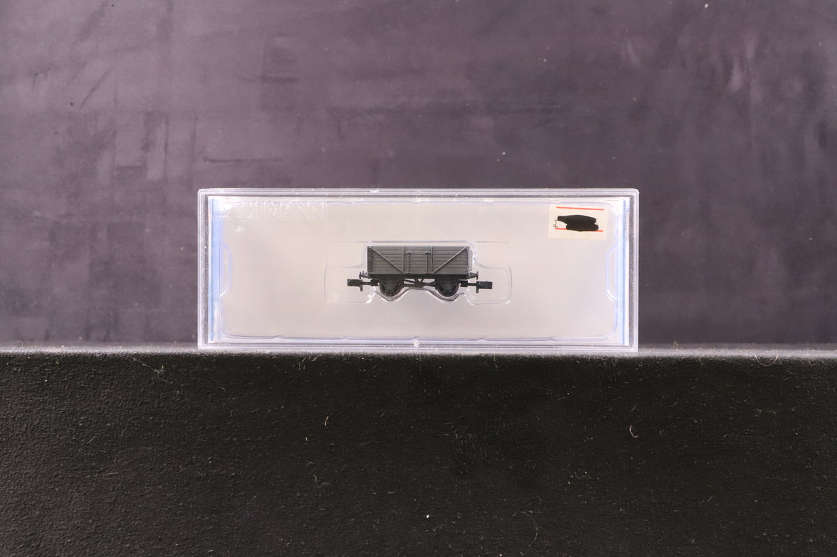 Bachmann N Rake of 3 Troublesome Trucks &amp; 1 Toad Brake Van, Inc. 77091, 77097 &amp; 2 x 77096